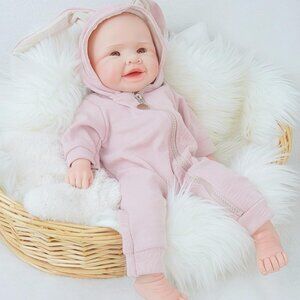 17 Inch Realistic Full Silicone Lifelike Reborn Smiling Baby Girl With Open Eyes